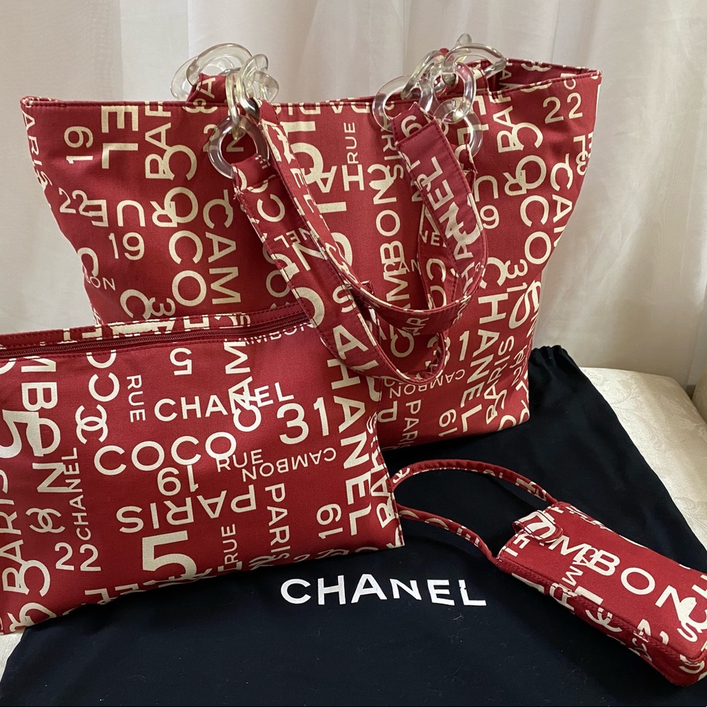 🆕 Chanel " By the sea" Collection, red Large Tote Bag 🏖